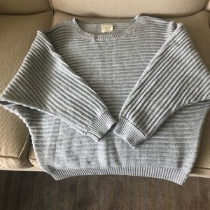 Harper grey dolman sleeves sweater size L
